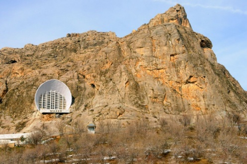 камень.jpg